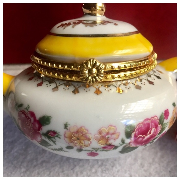 Mini Teapot Classic Italian Ceramic Collectible Decor - Picture 2 of 8